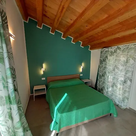 Holidays Cefalù Rooms *